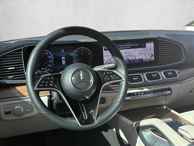 Used 2025 Mercedes-Benz GLE 350 4MATIC image 15