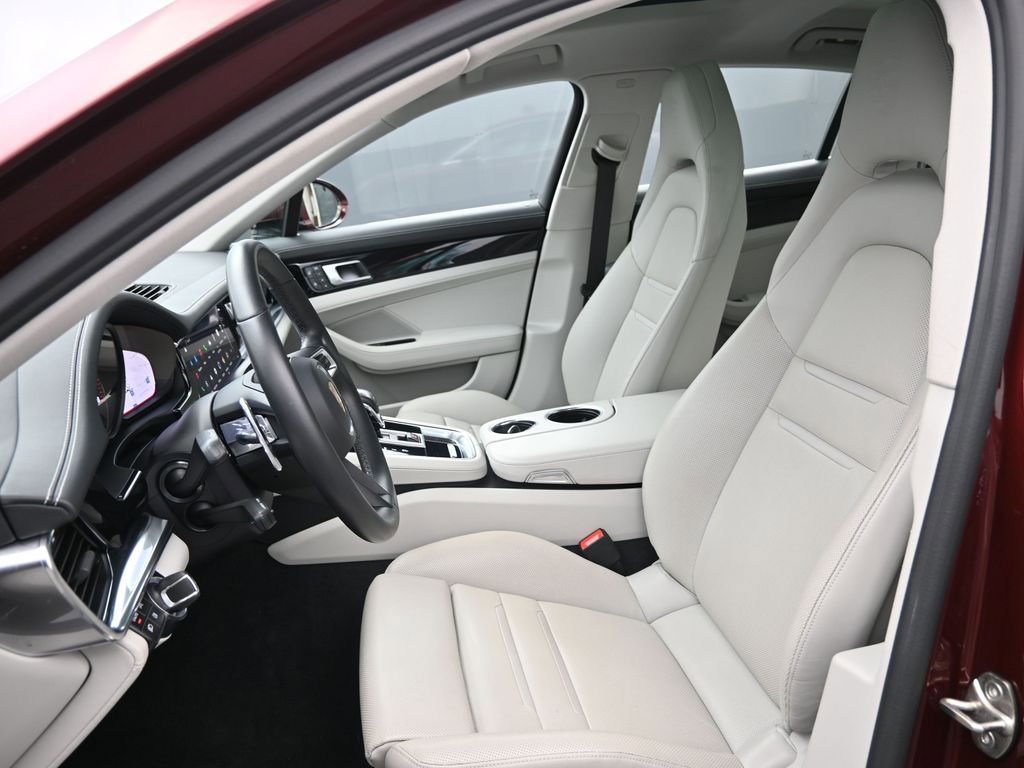 Certified 2022 Porsche Panamera 4S image 5