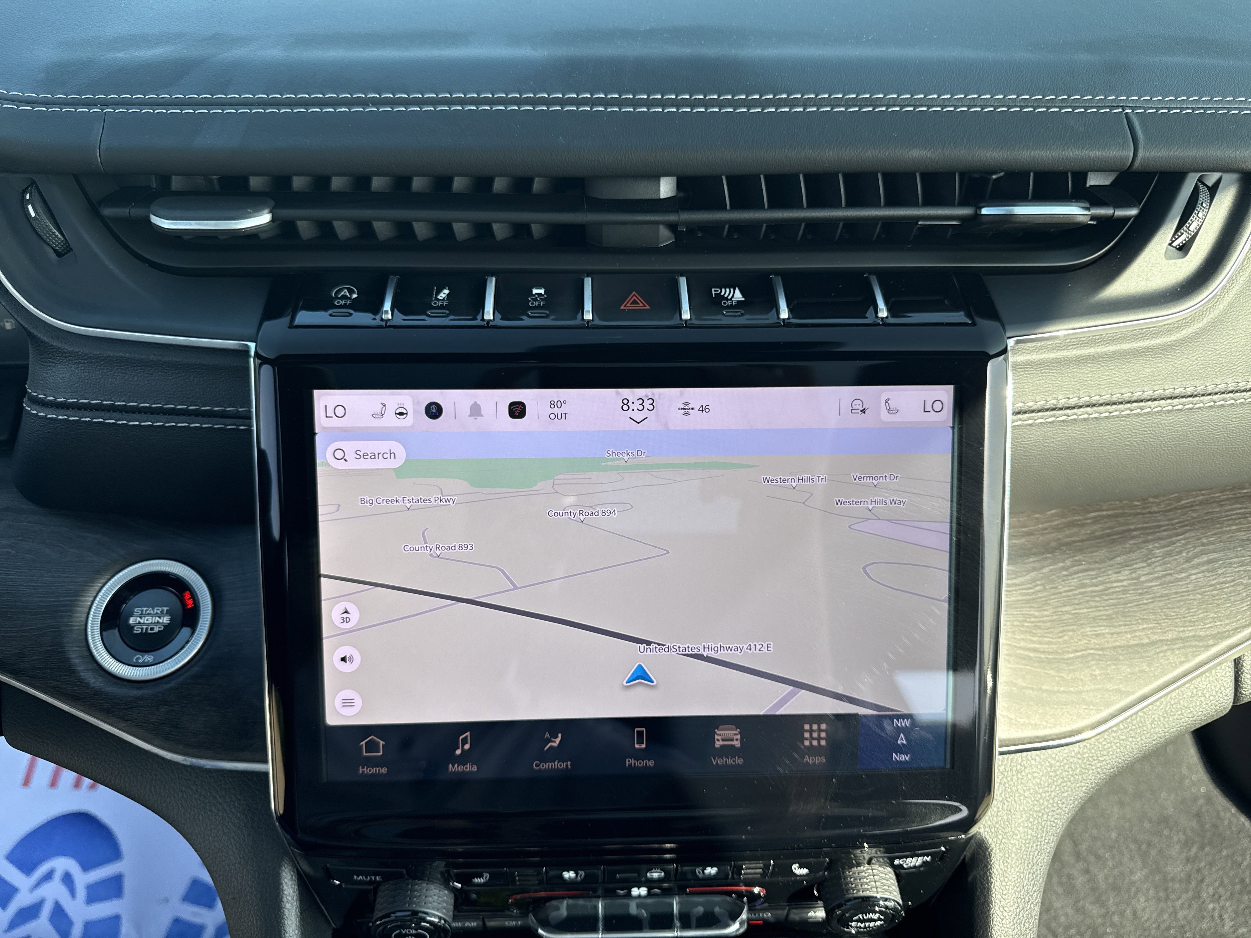 New 2025 Jeep Grand Cherokee L Overland w/ Trailer Tow Package image 18