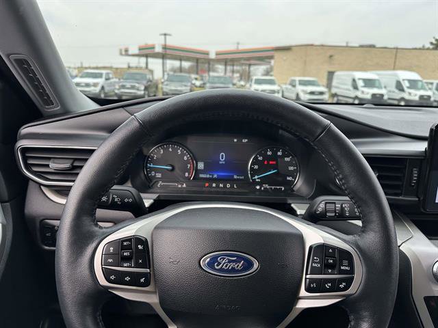 Used 2023 Ford Explorer XLT w/ Equipment Group 202A image 18