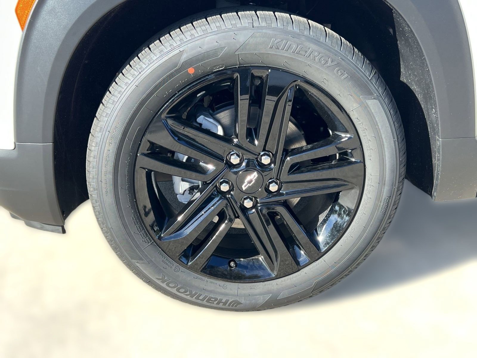 New 2026 Chevrolet TrailBlazer LT w/ Convenience Package FWD image 12
