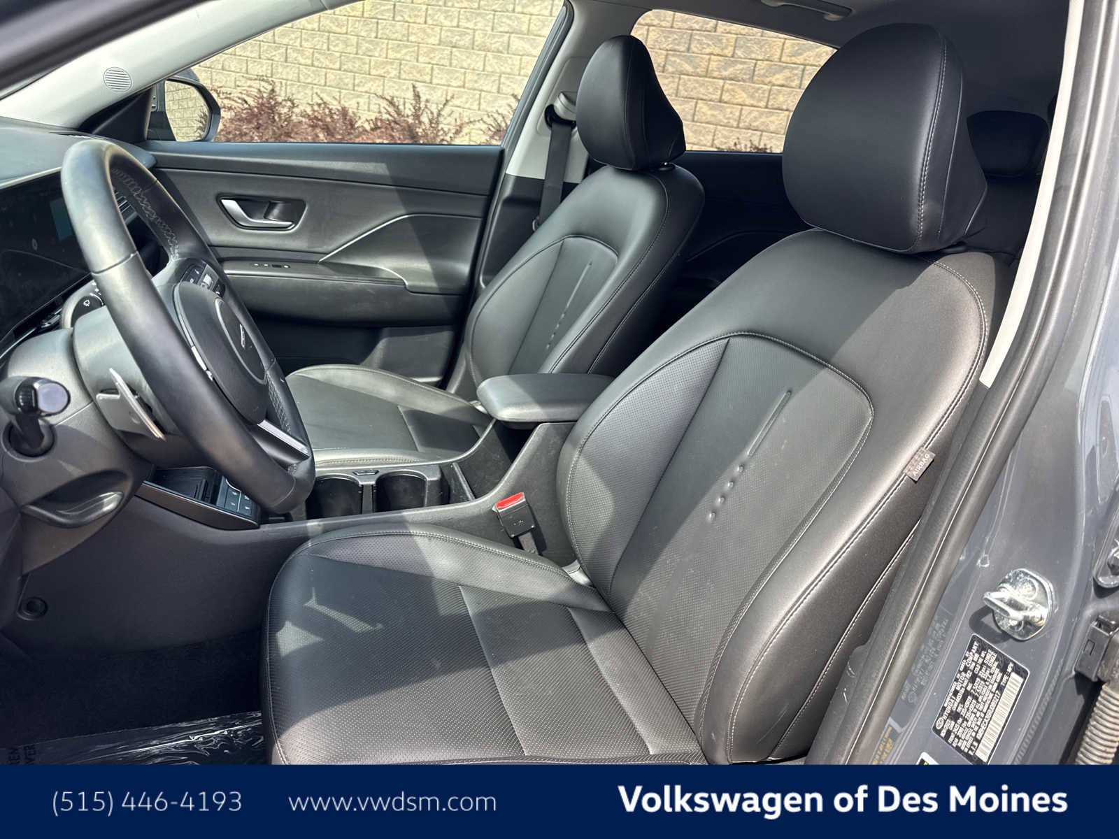 Used 2024 Hyundai Kona Limited image 11