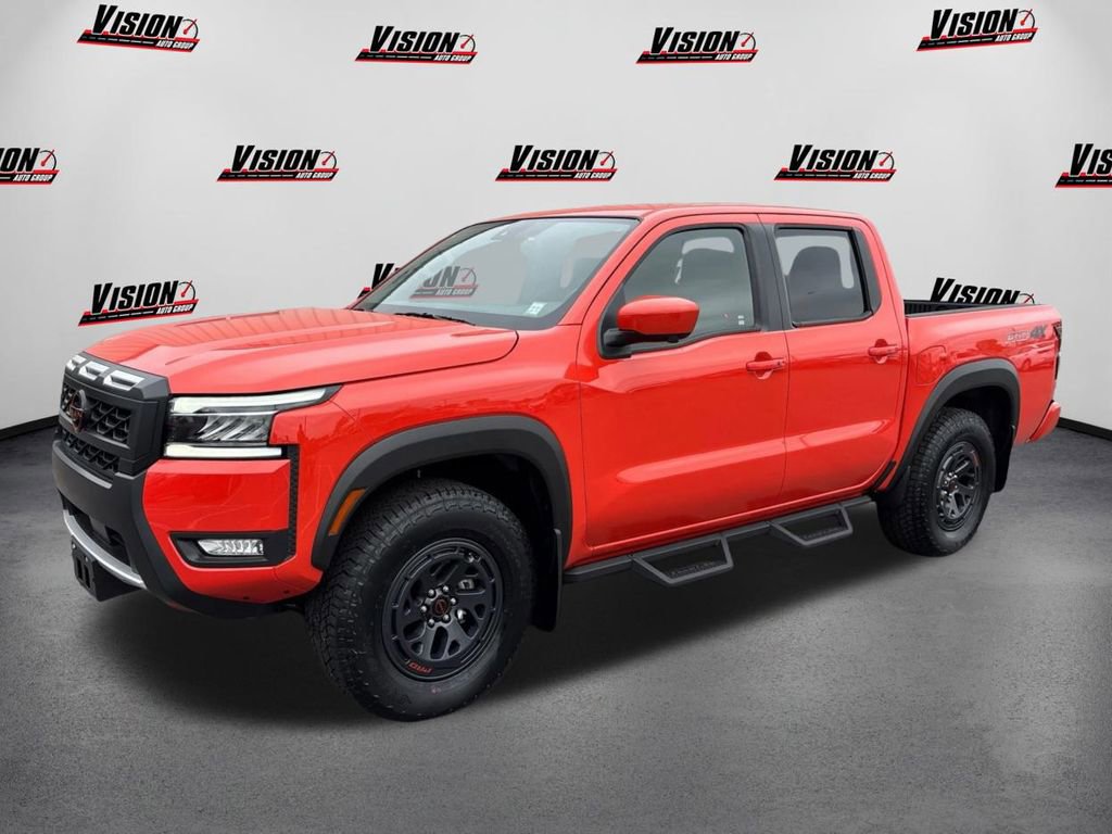 New 2025 Nissan Frontier PRO-4X w/ Pro Convenience Package