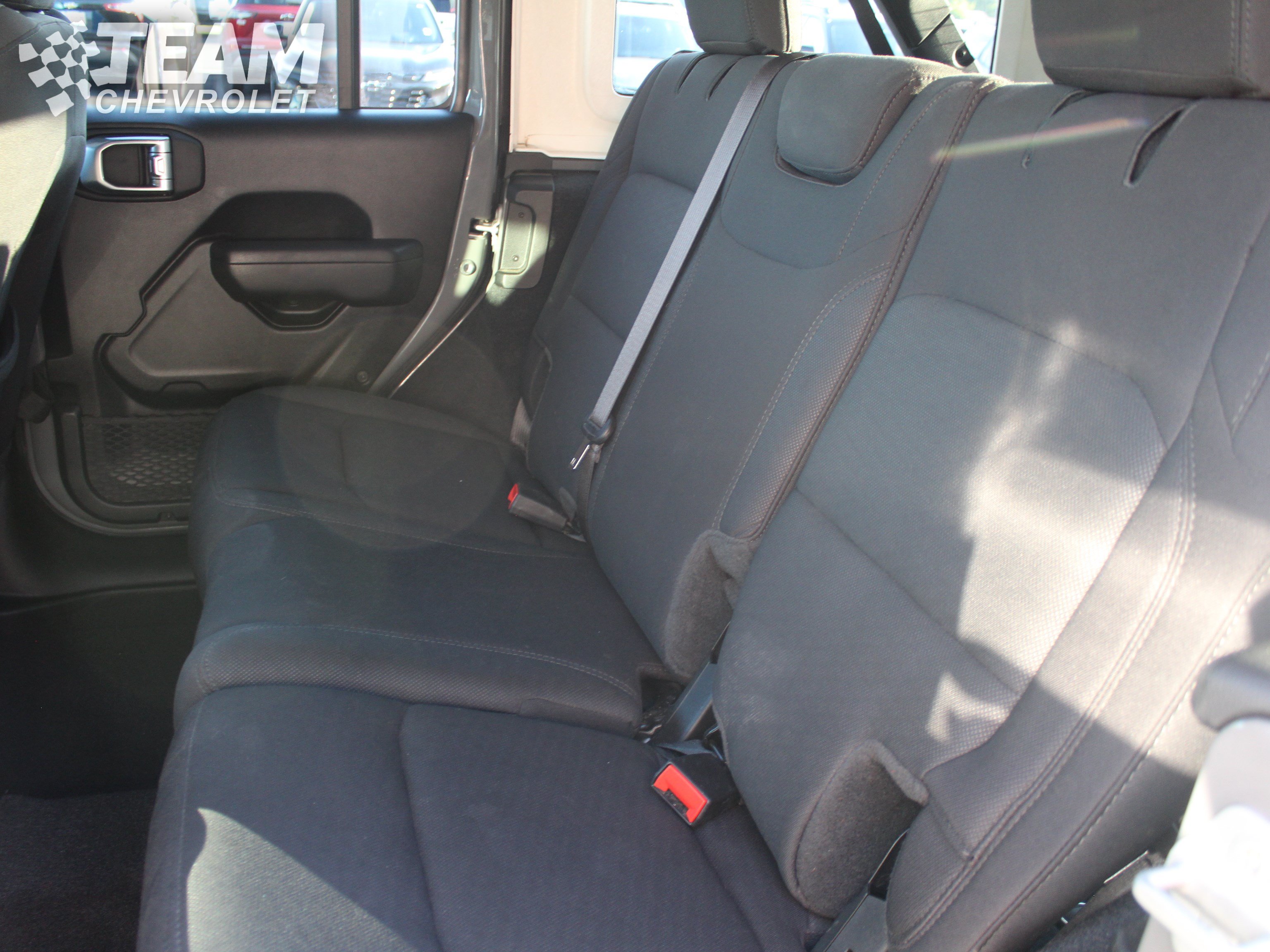 Used 2022 Jeep Wrangler Unlimited Sport AWD/4WD image 24