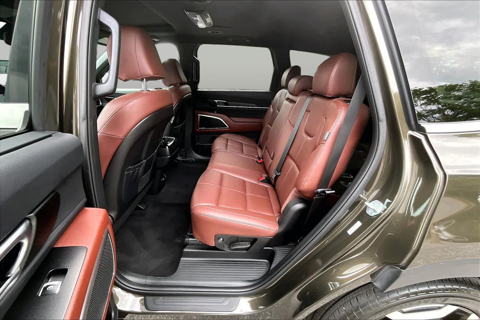 Used 2024 Kia Telluride EX AWD/4WD image 20