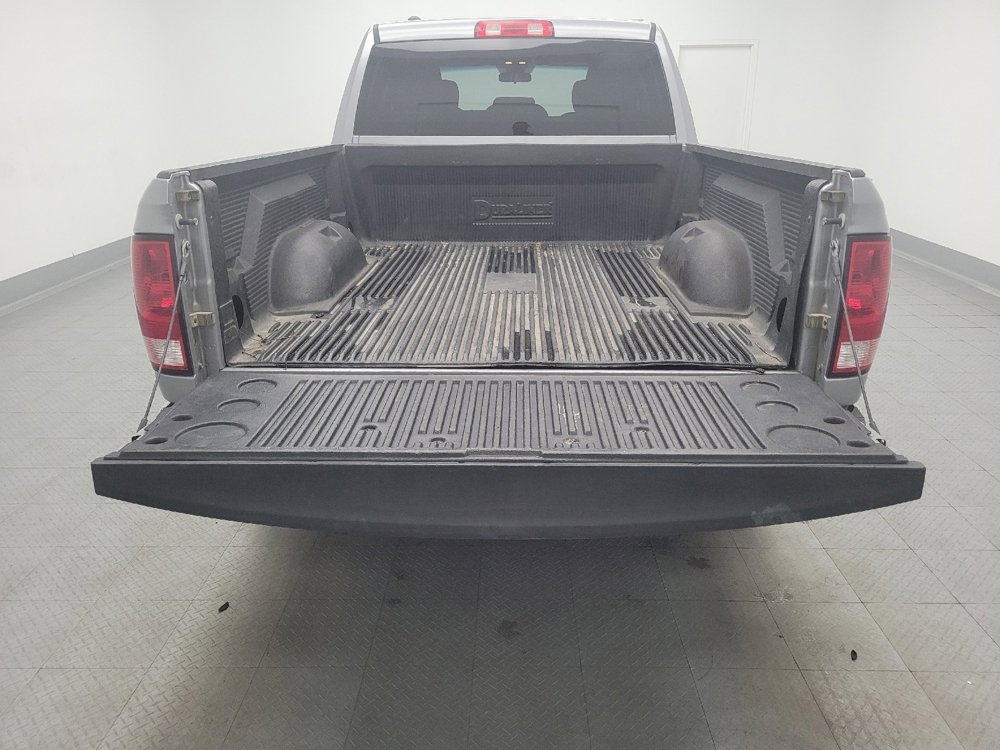 Used 2021 RAM 1500 Tradesman w/ Chrome Plus Package RWD image 29