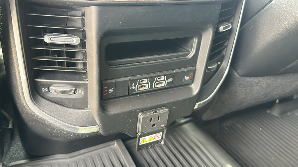 Used 2020 RAM 2500 Laramie AWD/4WD image 30