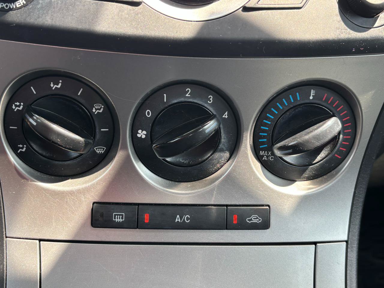 Used 2011 MAZDA MAZDA3 s Sport FWD image 14