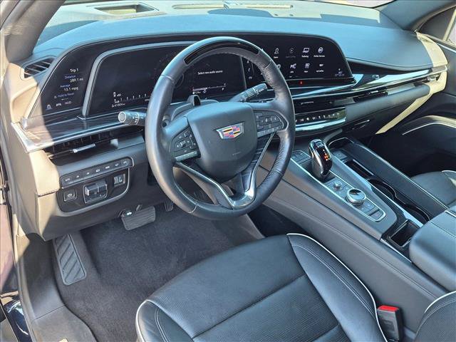 Used 2023 Cadillac Escalade Sport w/ LPO, ONYX Package AWD/4WD image 10