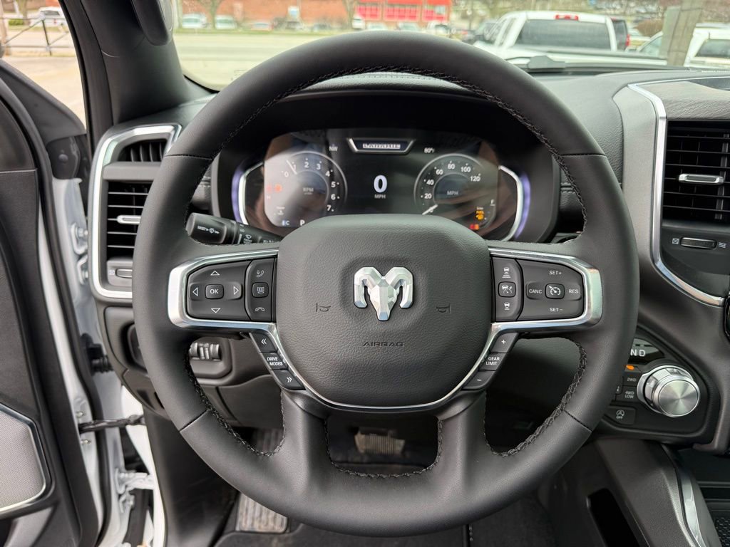 New 2026 RAM 1500 Laramie AWD/4WD image 15