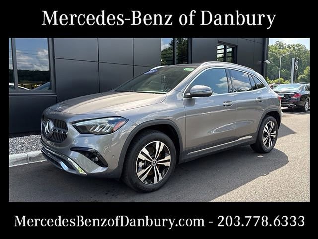 Used 2025 Mercedes-Benz GLA 250 4MATIC image 1