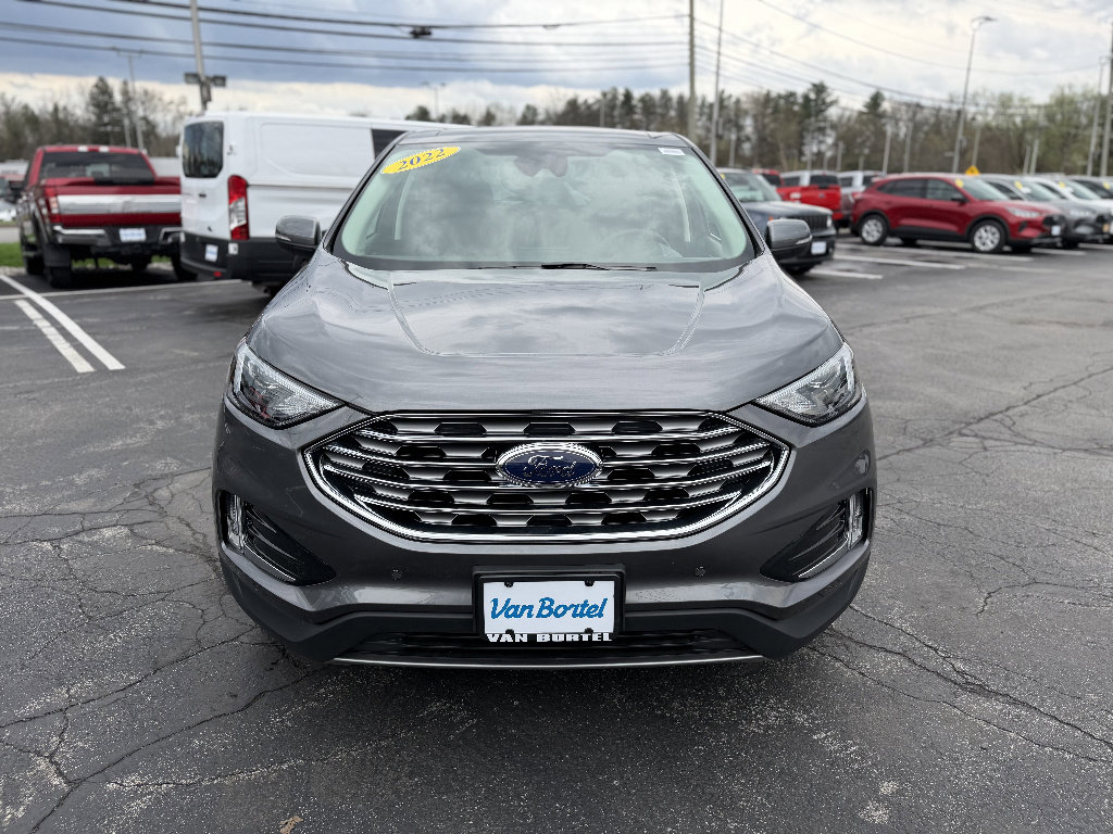 Certified 2022 Ford Edge Titanium AWD/4WD image 10