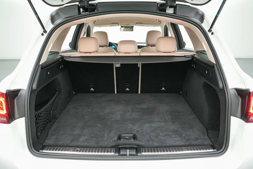 Used 2022 Mercedes-Benz GLC 300 4MATIC image 23