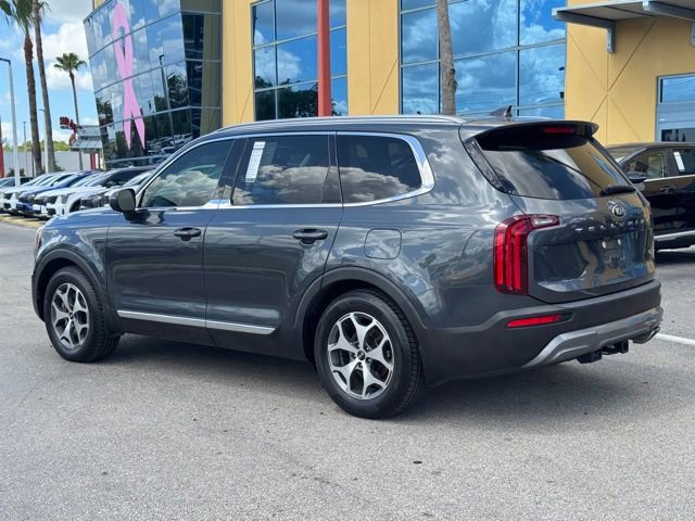 Used 2020 Kia Telluride EX w/ Towing Package FWD image 2
