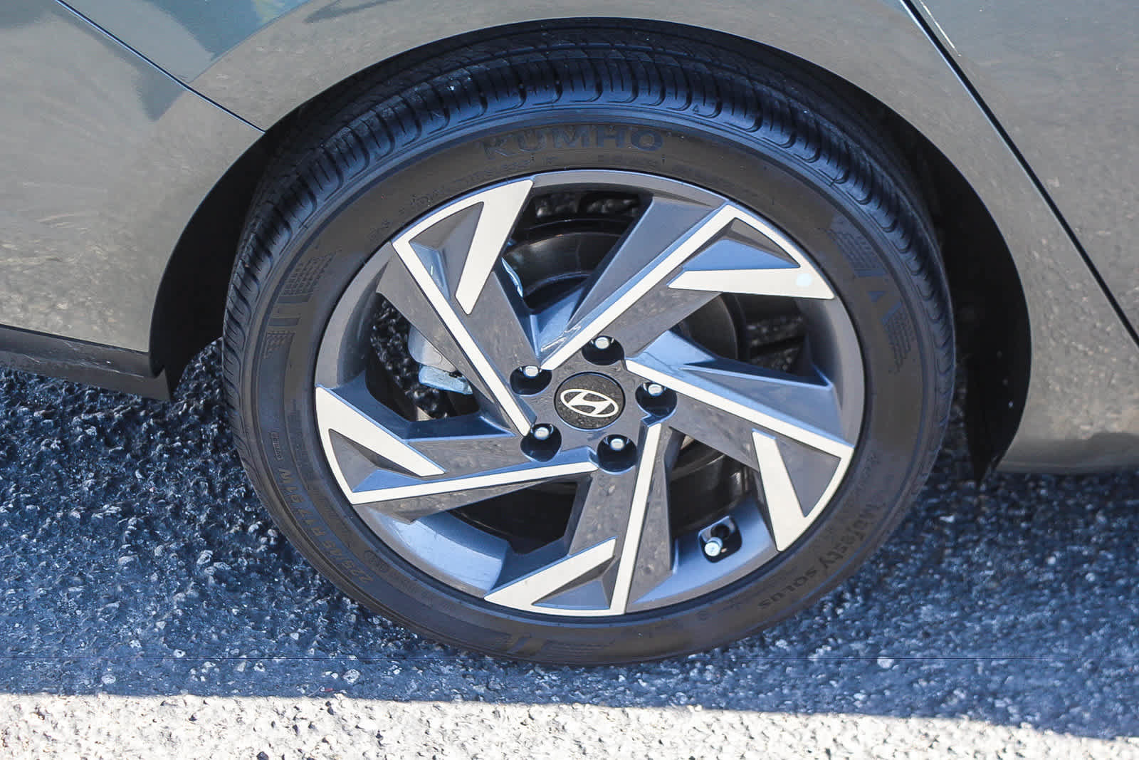 Certified 2025 Hyundai Elantra Sport w/ Cargo Package FWD image 11