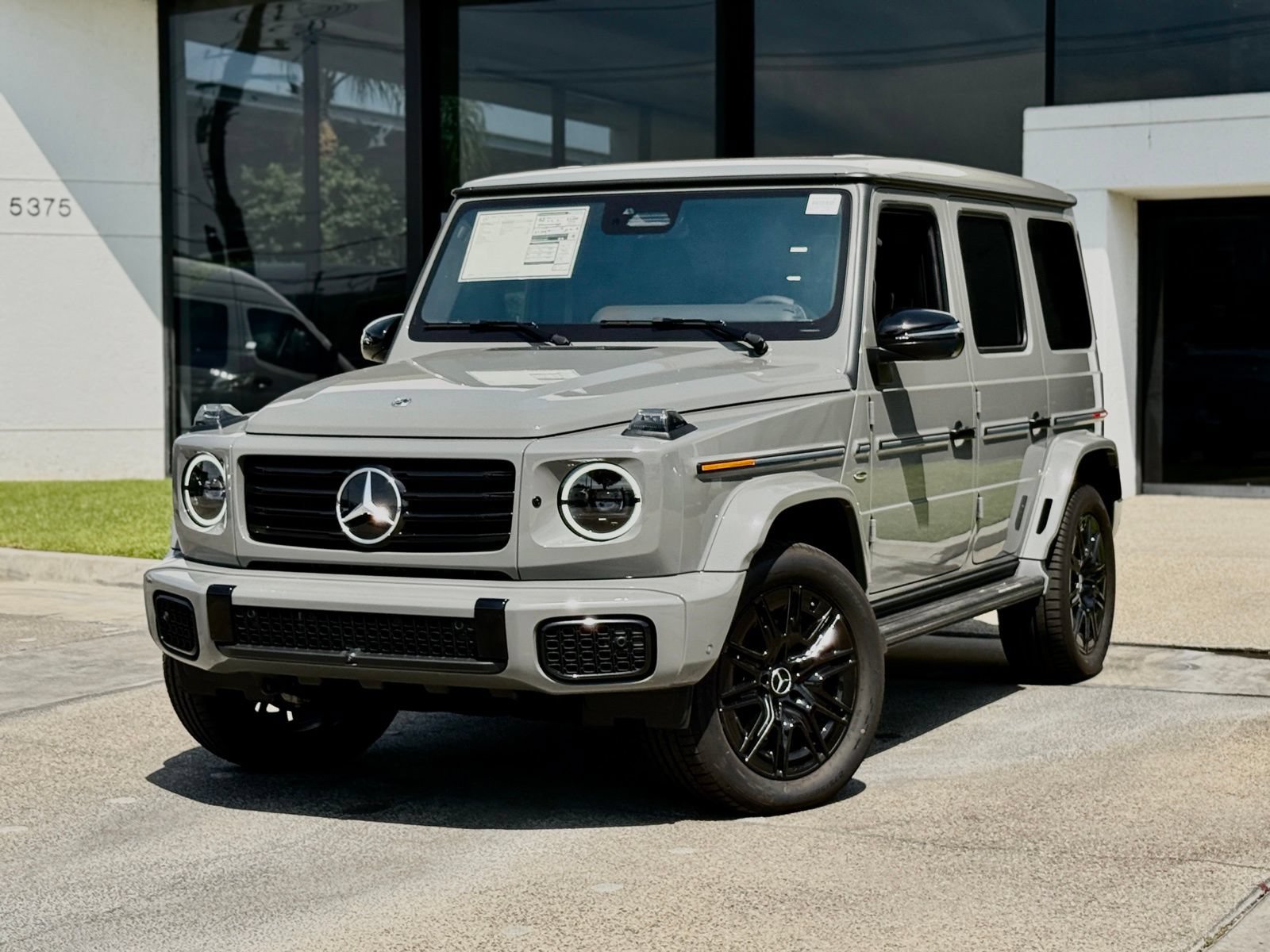 New 2025 Mercedes-Benz G 580 w/ EQ Technology image 2