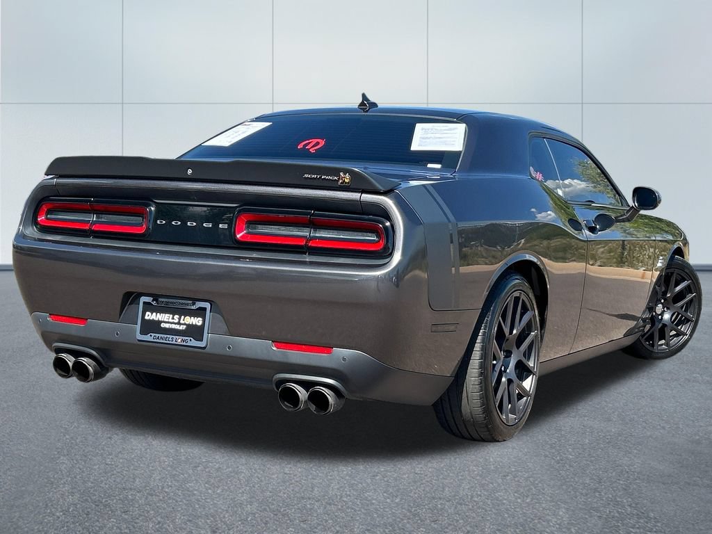 Used 2016 Dodge Challenger R/T Scat Pack w/ Leather Interior Group RWD image 2