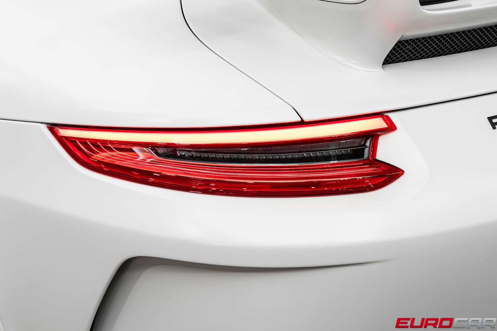 Used 2018 Porsche 911 GT3 image 19