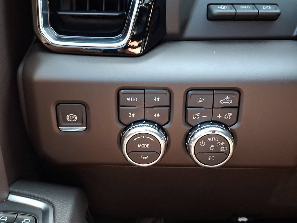 New 2026 GMC Sierra 1500 Denali AWD/4WD image 16
