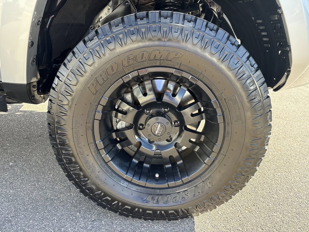 Used 2019 Toyota 4Runner TRD Off-Road image 30