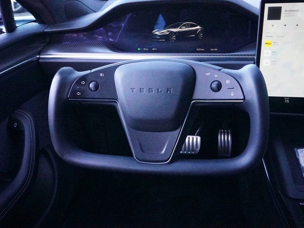 Used 2021 Tesla Model S Plaid image 32