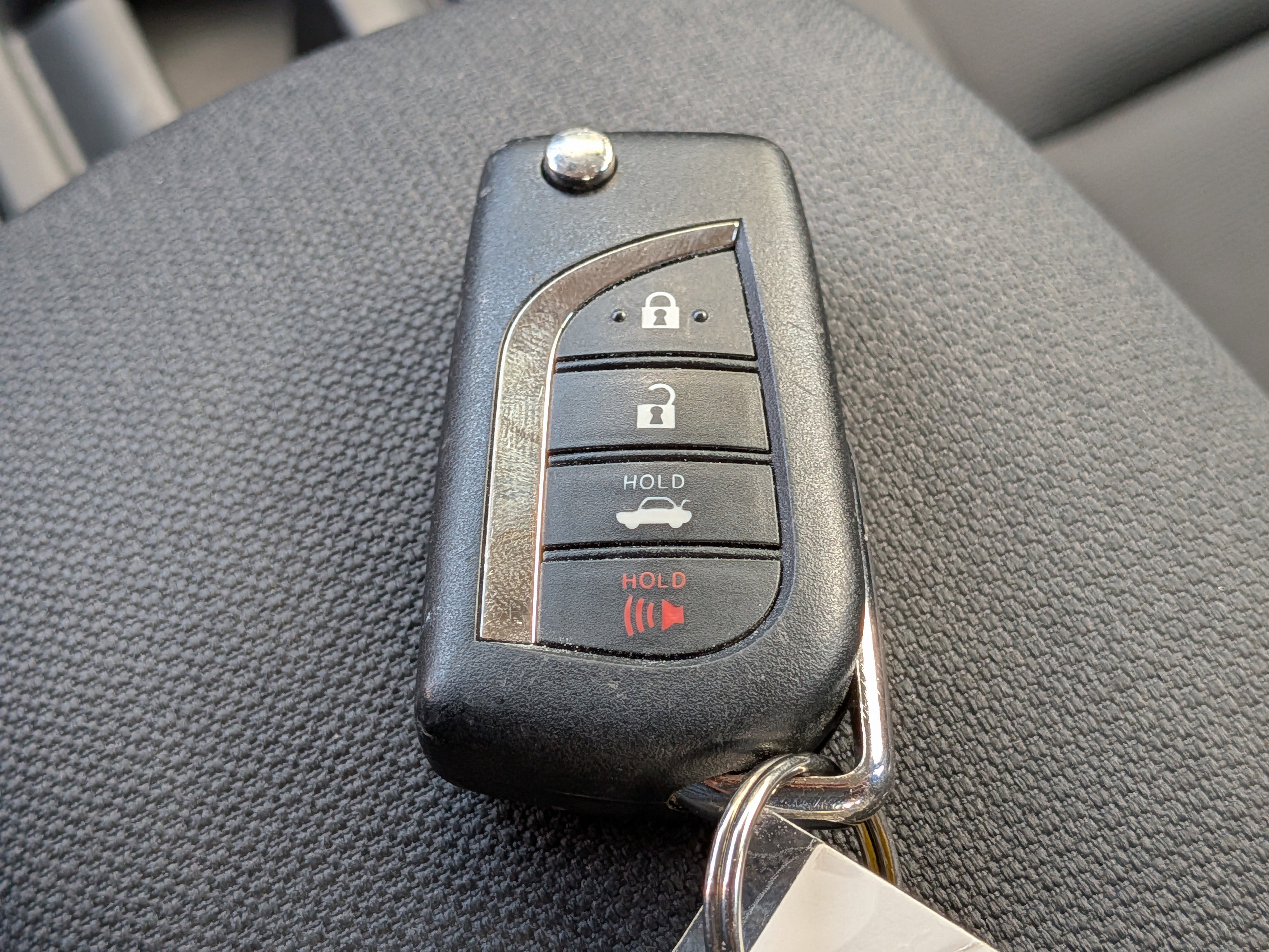 Used 2024 Toyota Corolla LE image 31