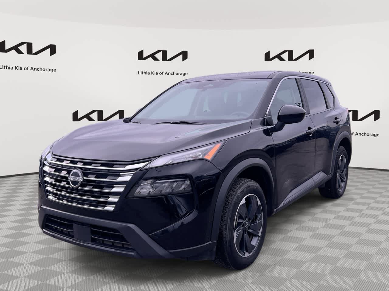 Used 2024 Nissan Rogue SV