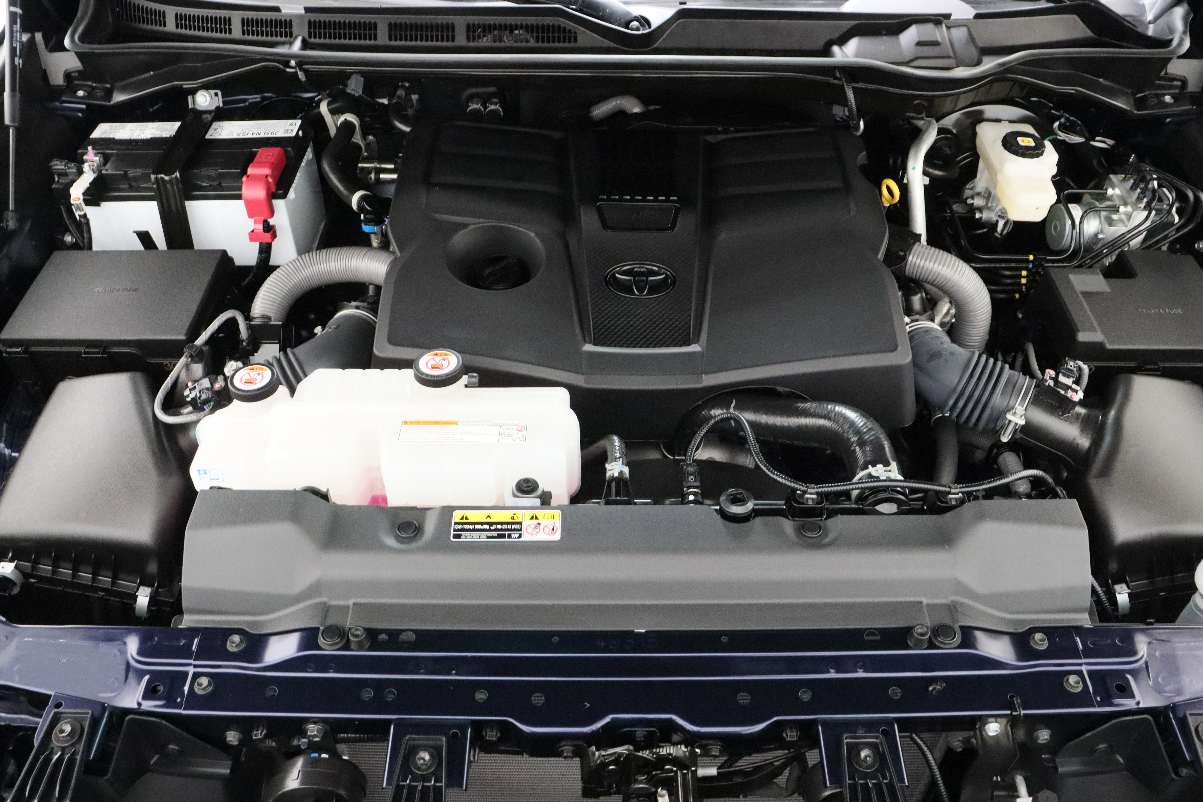 Certified 2026 Toyota Tundra Limited w/ Power Package image 40