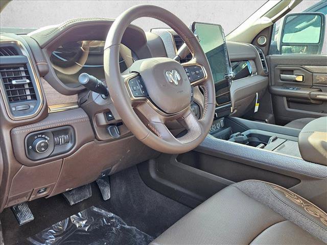 New 2026 RAM 2500 Limited AWD/4WD image 3