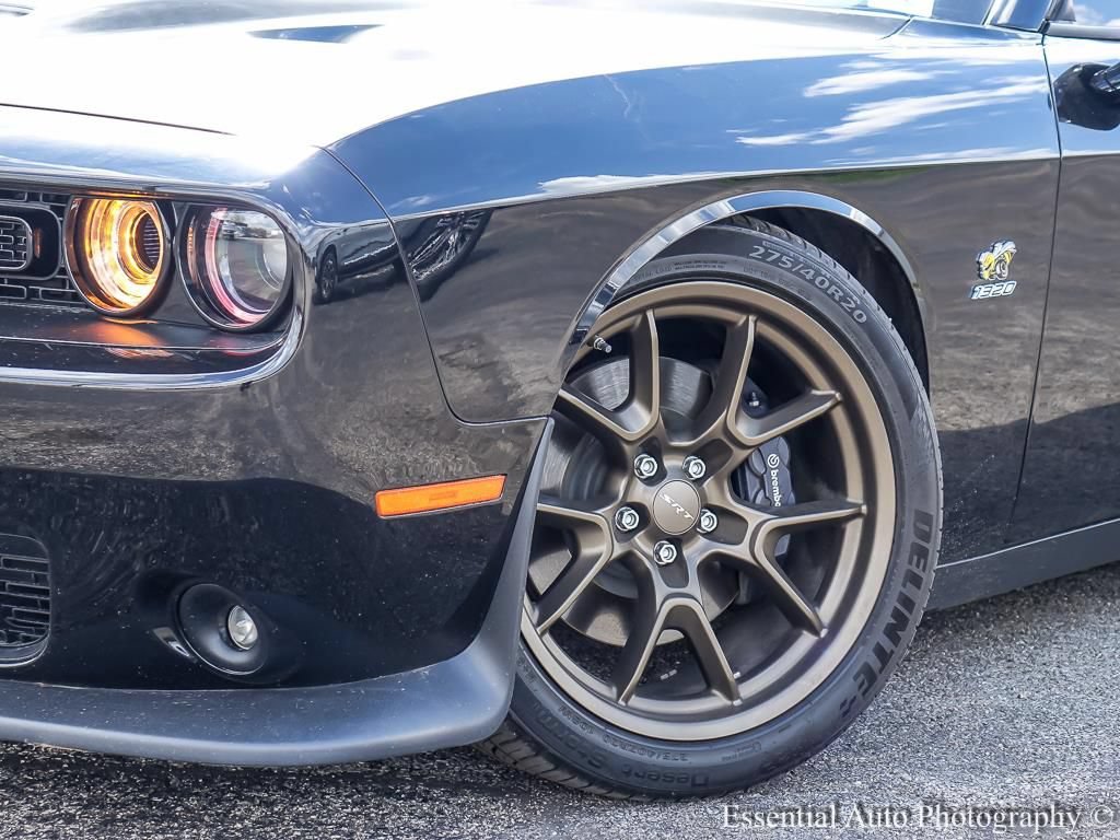Used 2023 Dodge Challenger R/T Scat Pack RWD image 5