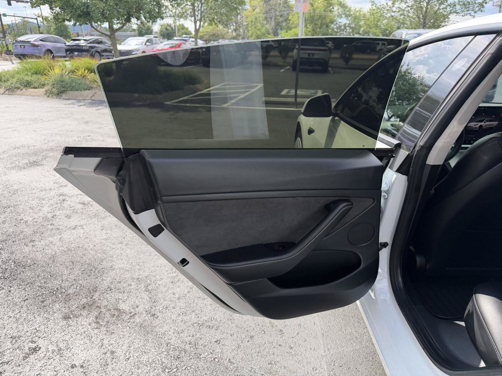Used 2023 Tesla Model 3 Standard Range RWD image 14