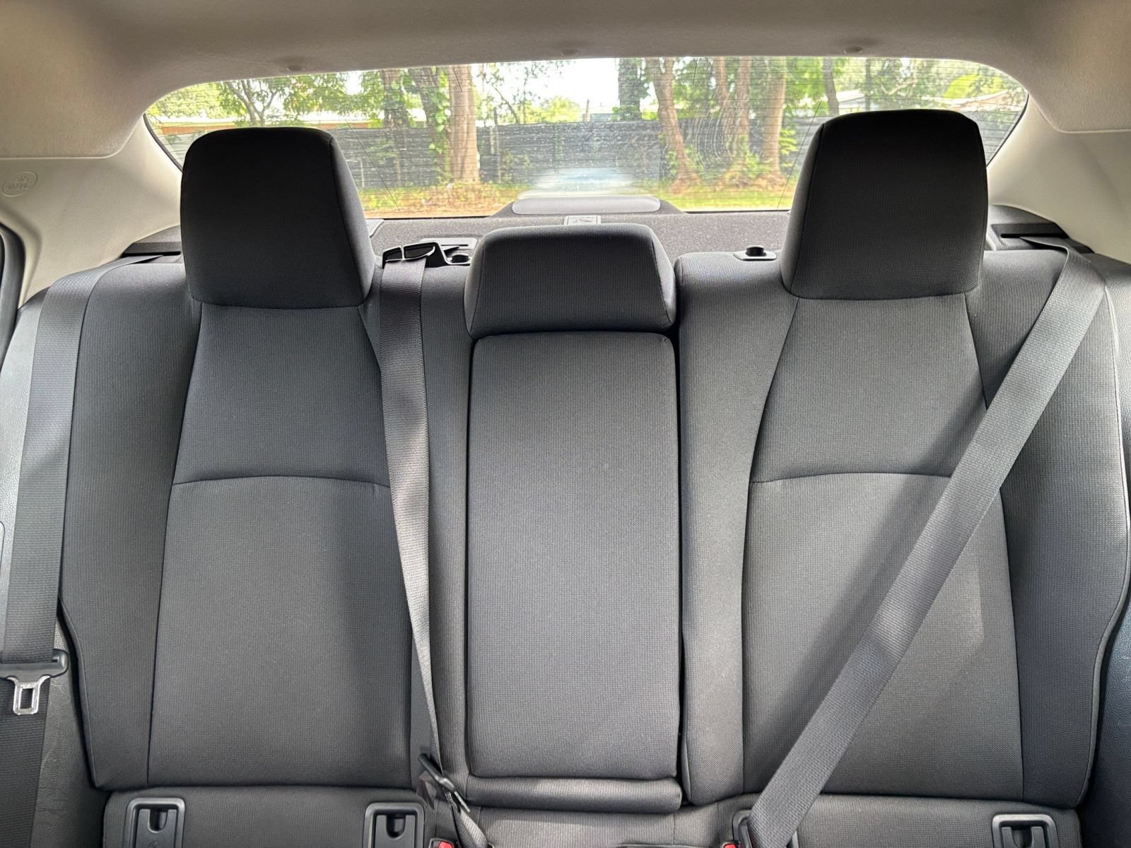Used 2025 Toyota Corolla LE FWD image 35
