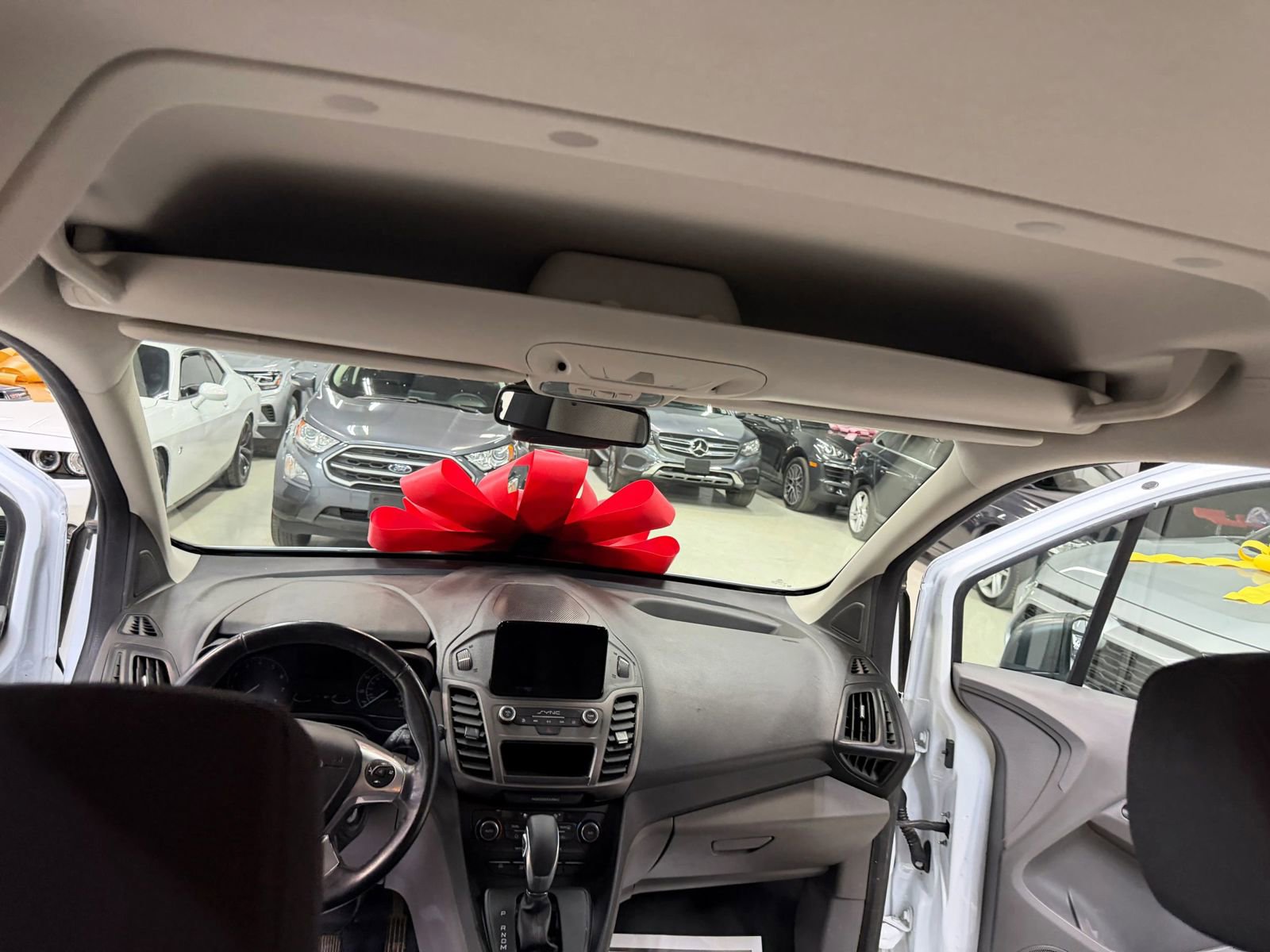 Used 2022 Ford Transit Connect XL image 24