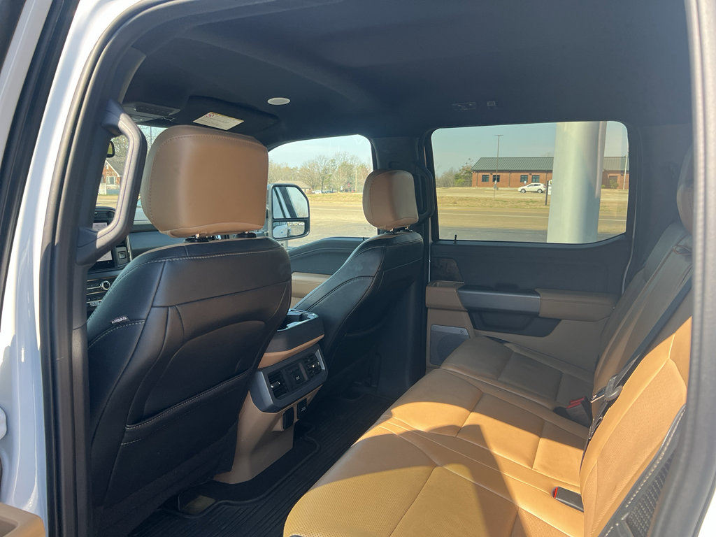 Used 2024 Ford F450 Lariat w/ Lariat Ultimate Package image 19