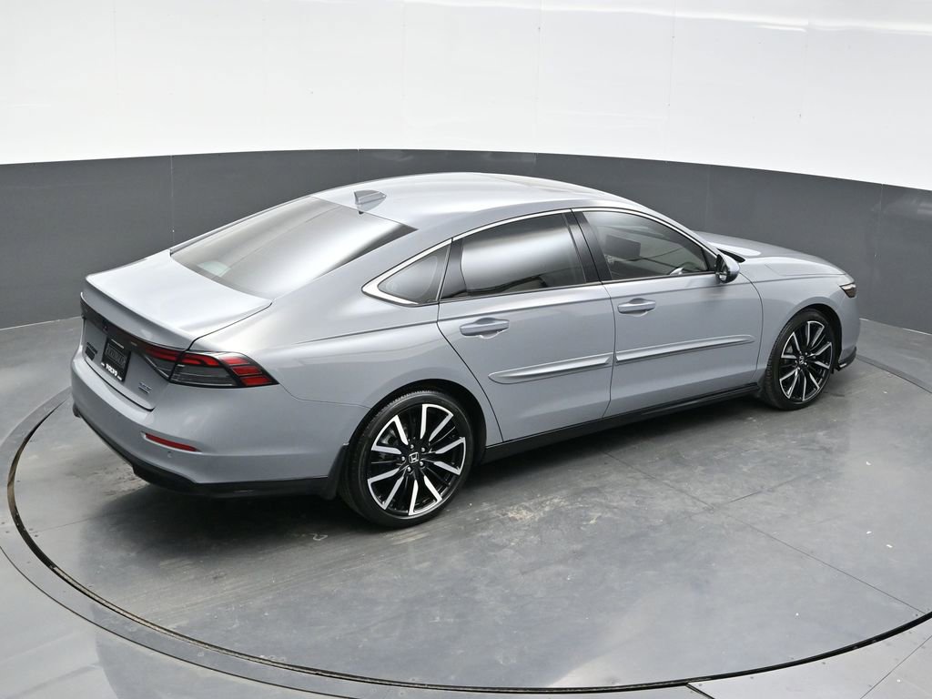 Used 2023 Honda Accord Touring image 37