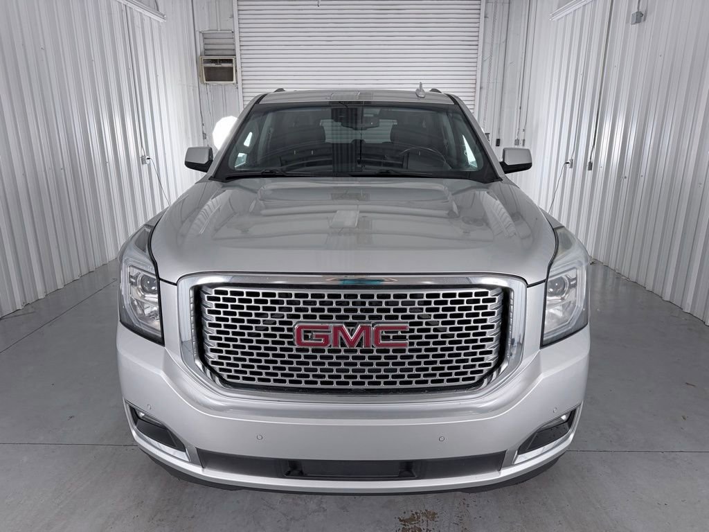 Used 2015 GMC Yukon XL Denali w/ Open Road Package AWD/4WD image 2