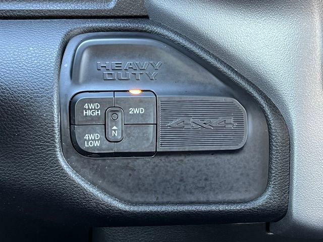 Used 2024 RAM 3500 Big Horn image 37