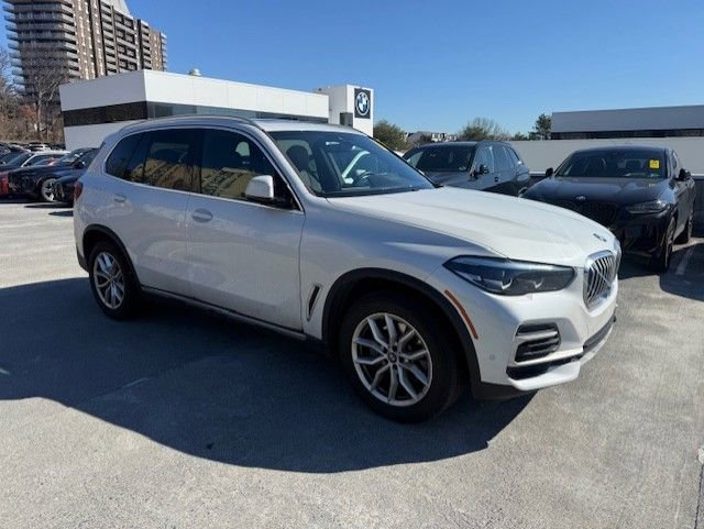 Certified 2023 BMW X5 xDrive40i w/ Parking Assistance Package image 2