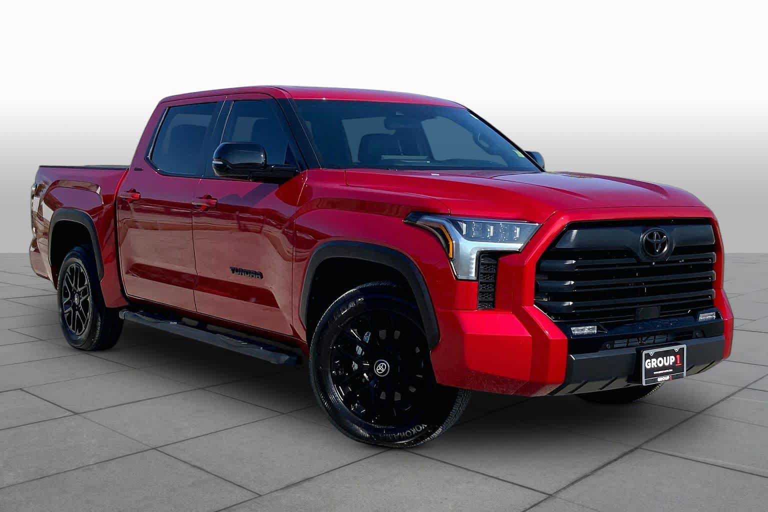 Used 2026 Toyota Tundra Limited AWD/4WD image 3