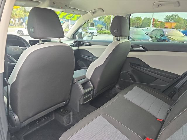 Certified 2026 Volkswagen Taos S FWD image 9