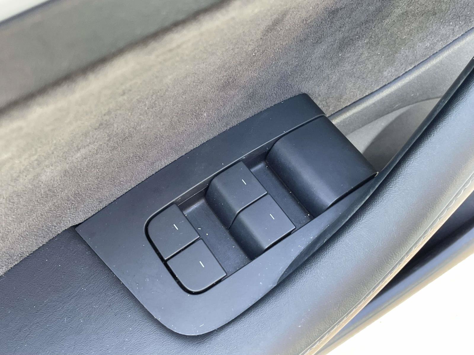 Used 2021 Tesla Model 3 Standard Range Plus RWD image 16