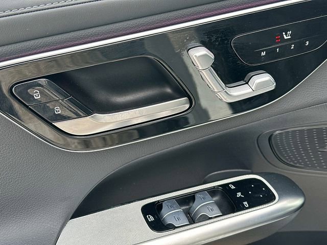 Certified 2025 Mercedes-Benz GLC 300 4MATIC image 15