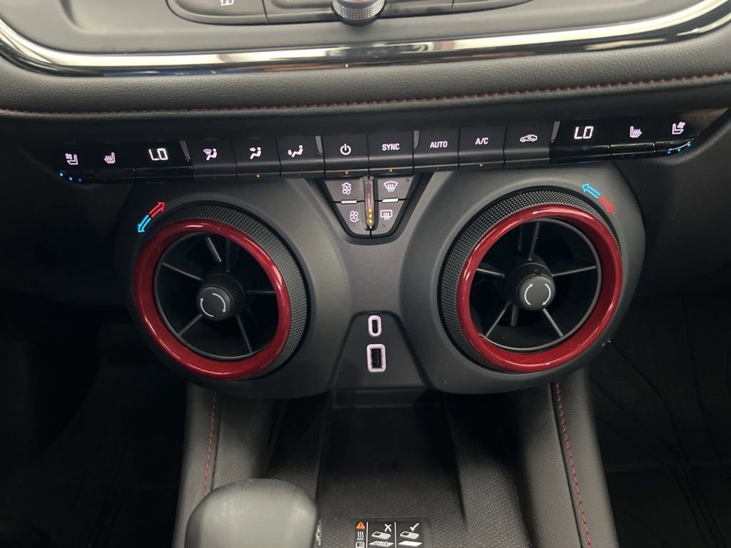 Used 2023 Chevrolet Blazer RS w/ Driver Confidence II Package FWD image 16