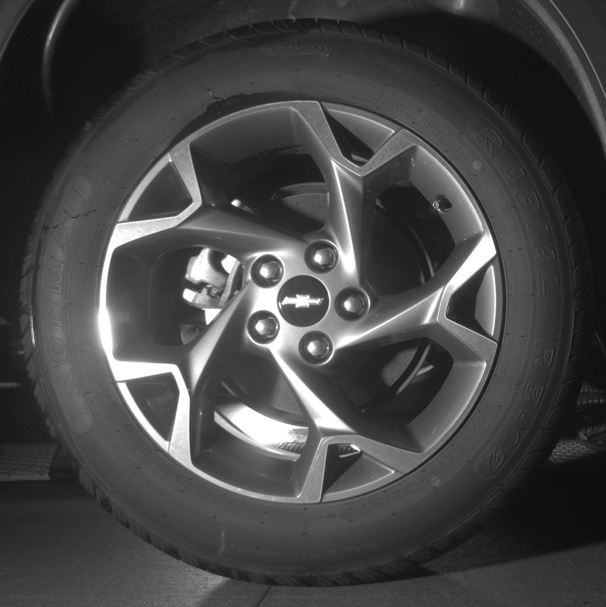 Used 2025 Chevrolet Trax LT FWD image 15