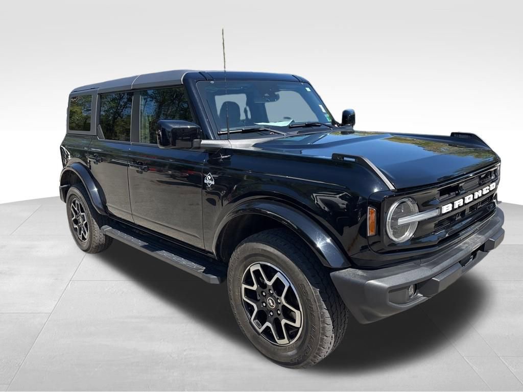 Used 2024 Ford Bronco Outer Banks image 8