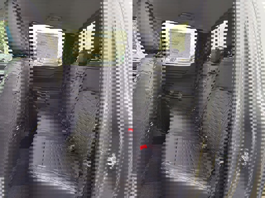 New 2025 Ford Ranger Lariat w/ FX4 Off-Road Package image 24