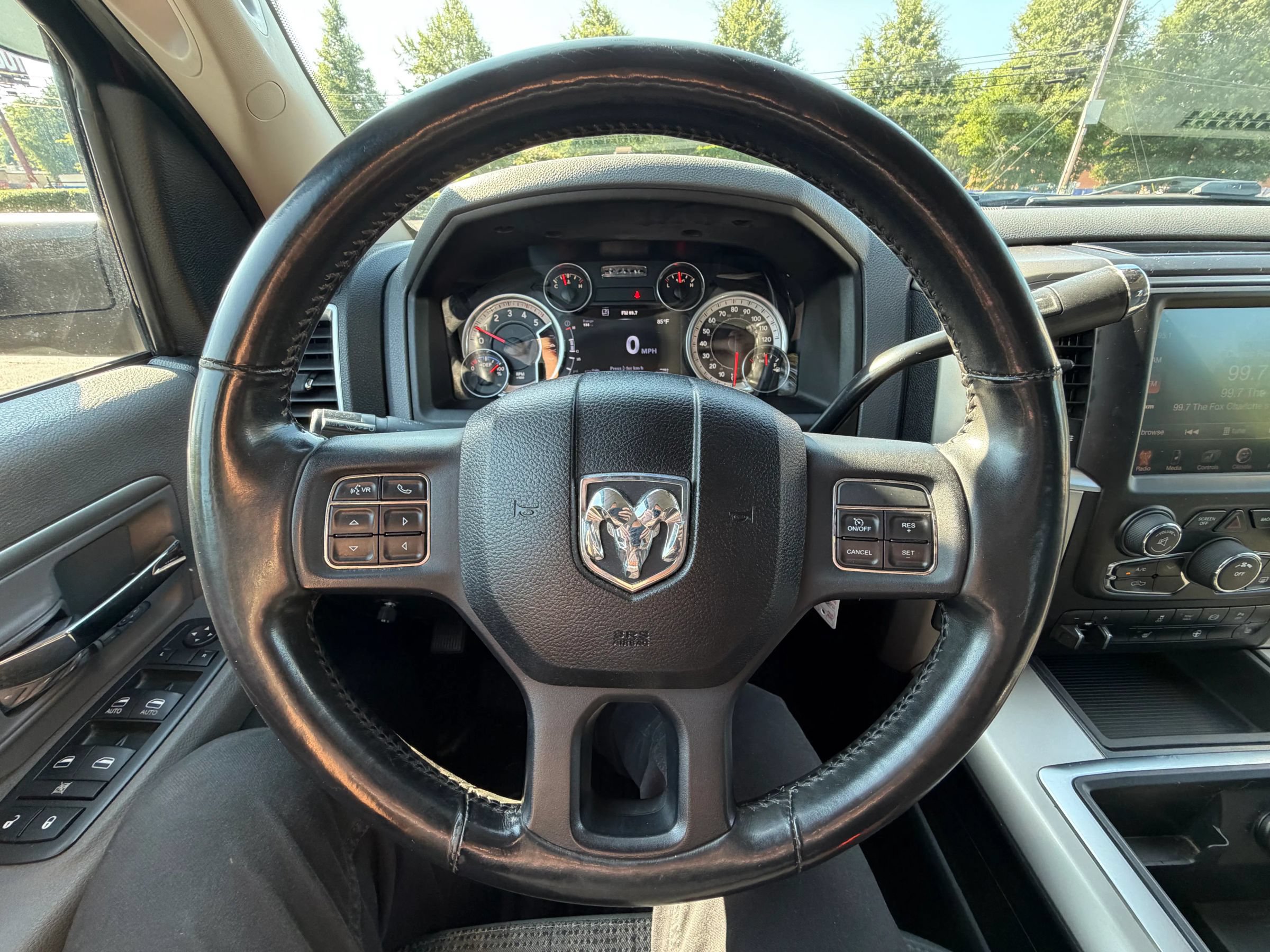 Used 2014 RAM 3500 Big Horn AWD/4WD image 28