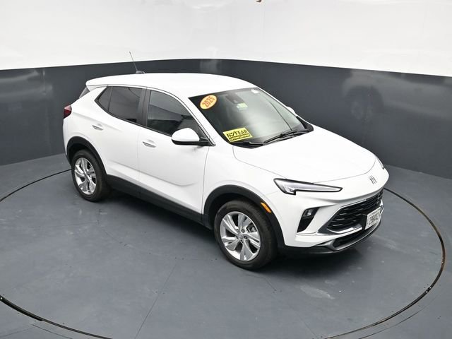 Used 2025 Buick Encore GX Preferred AWD/4WD image 35