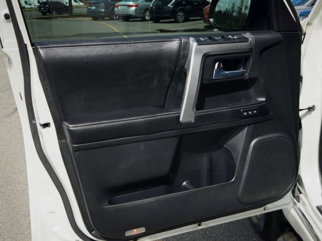 Used 2017 Toyota 4Runner Limited AWD/4WD image 14