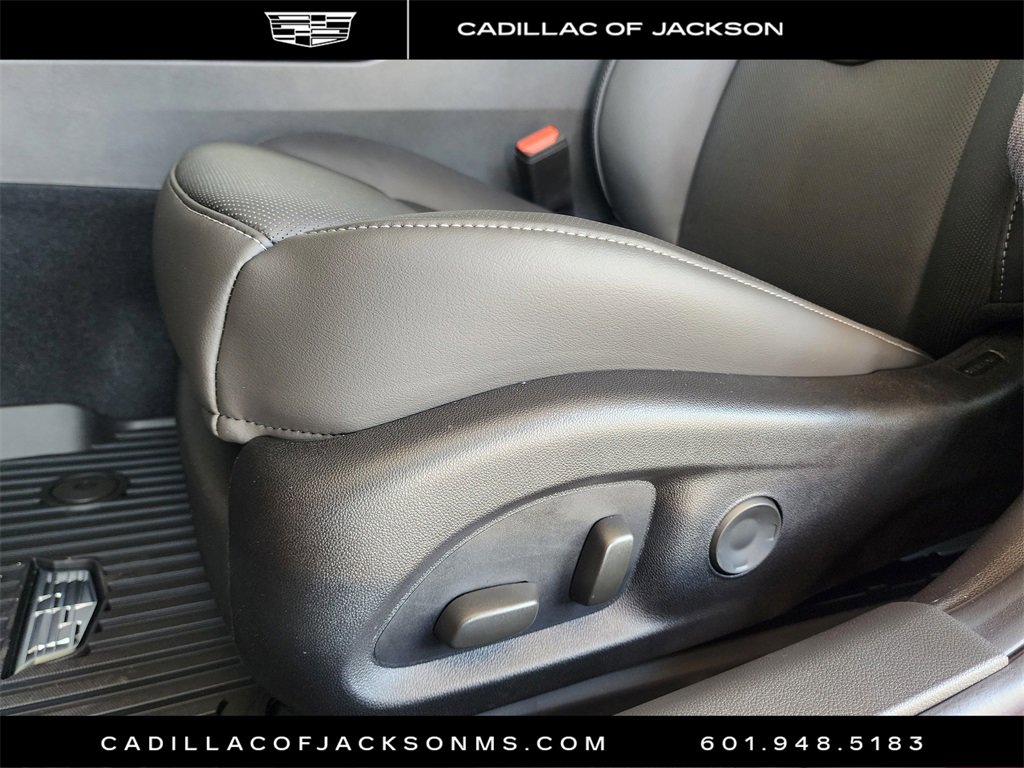 New 2025 Cadillac CT4 Premium Luxury image 9